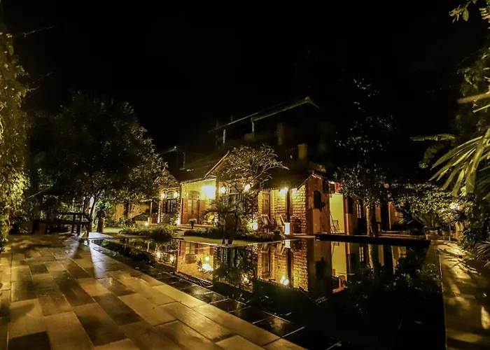 Kabok Villa By VivanyaVilla