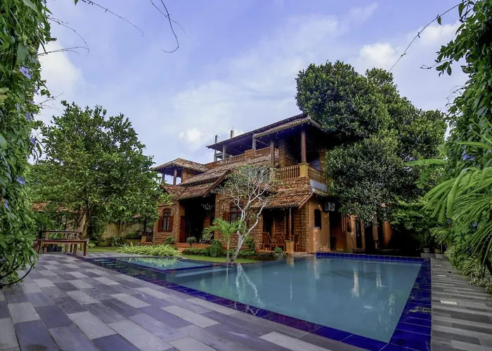 Kabok Villa By VivanyaVilla